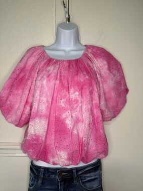 Free the Roses Pink Paisley Eyelet Tie-Dye Puff Sleeve Women's Top size S NWT